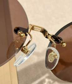 Picture of Chrome Hearts Sunglasses _SKUfw70120182fw